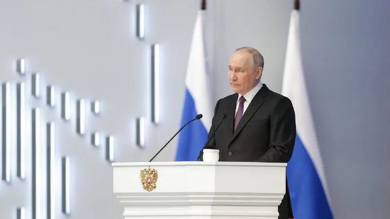 Путин запретил вывозить больше 1 млн ₽ наличными