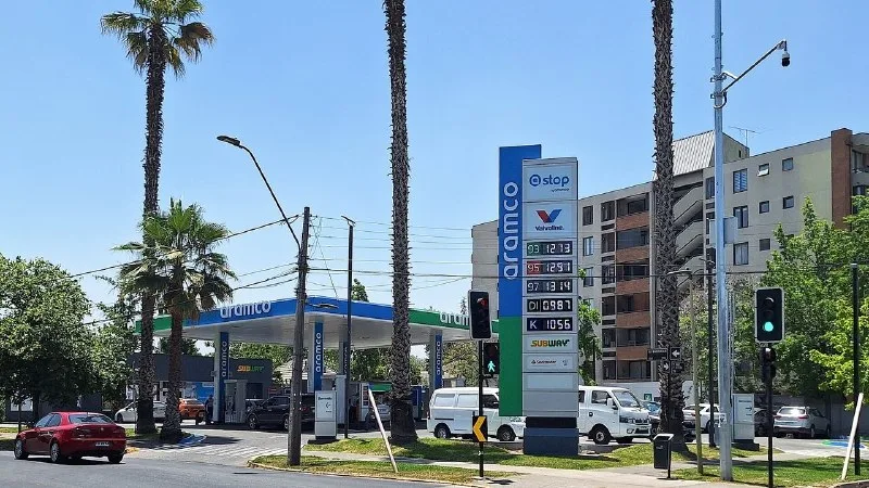 Нефть выросла после ударов хуситов по объектам Aramco