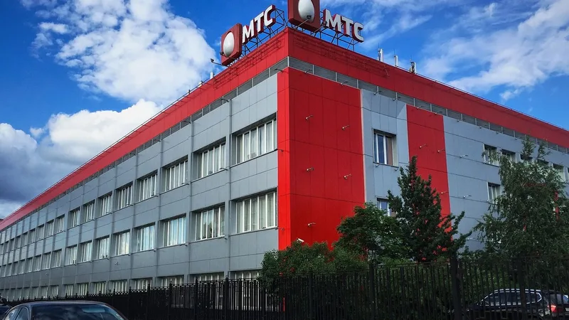 Операторы с 15 октября начнут блокировать звонки крупнейших банков