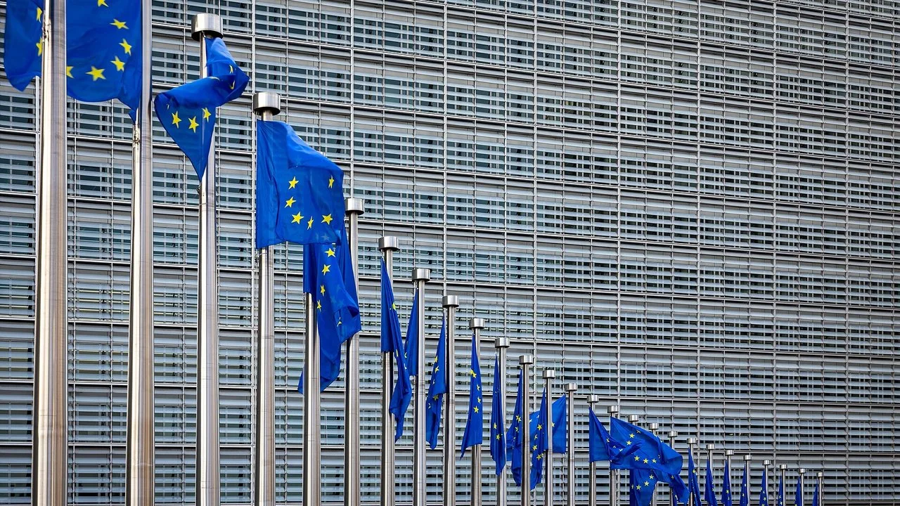 ЕС ищет способ обойти бельгийский Euroclear